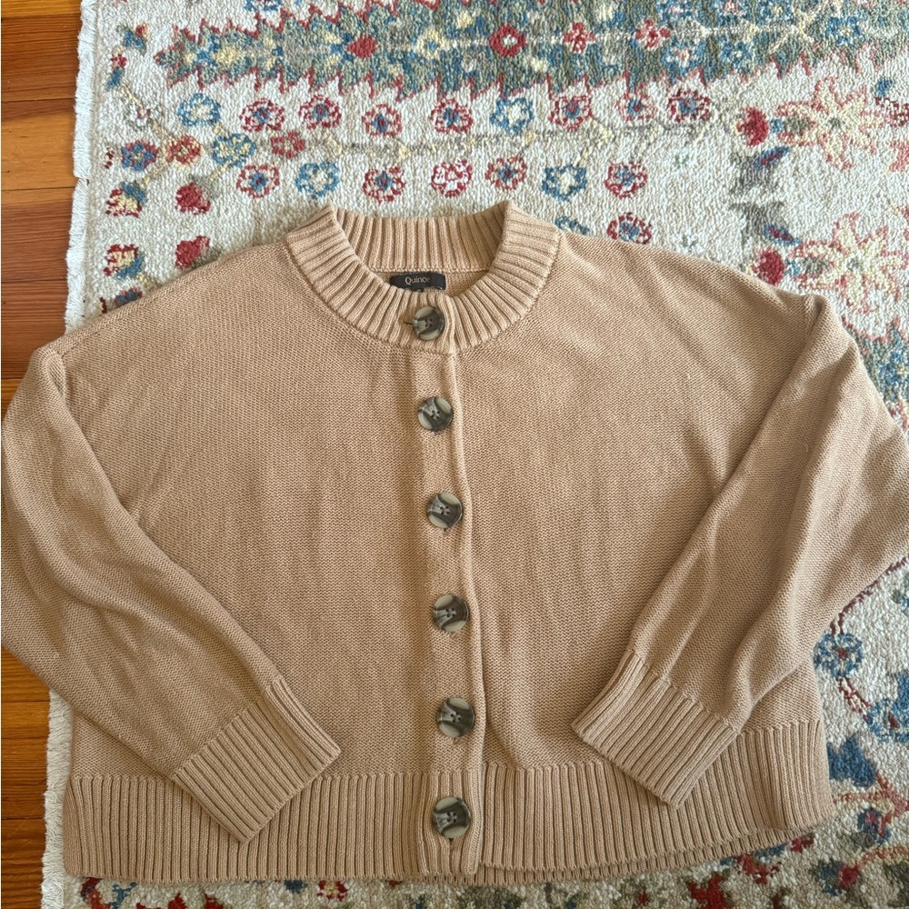 Quince Beige Button-Front Cropped Cardigan - Picture 3 of 4